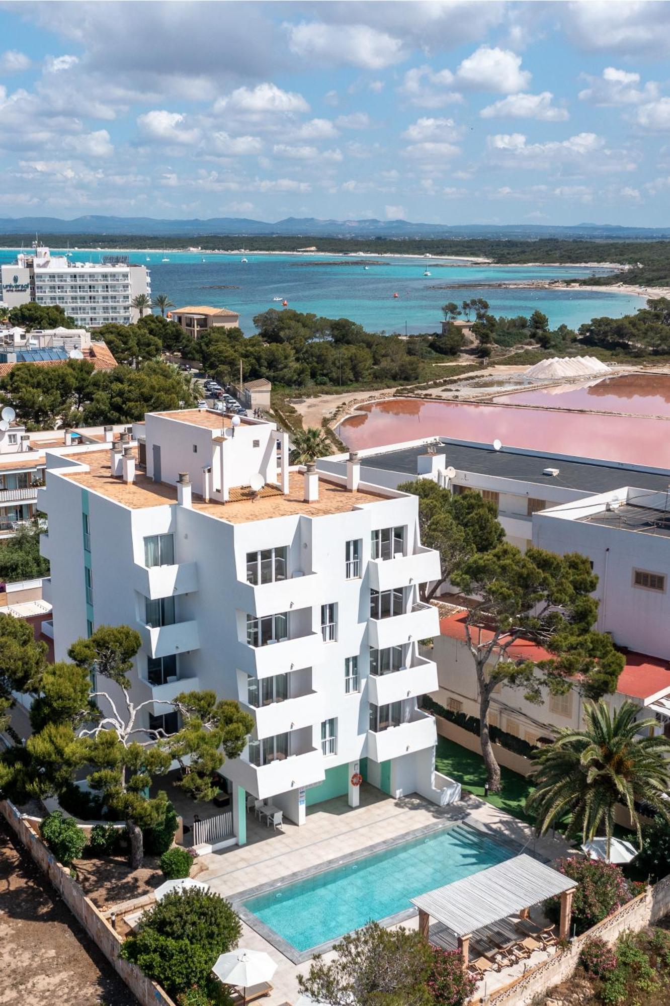 קולוניה סנט ג'ורדי Apartaments Andreas מראה חיצוני תמונה