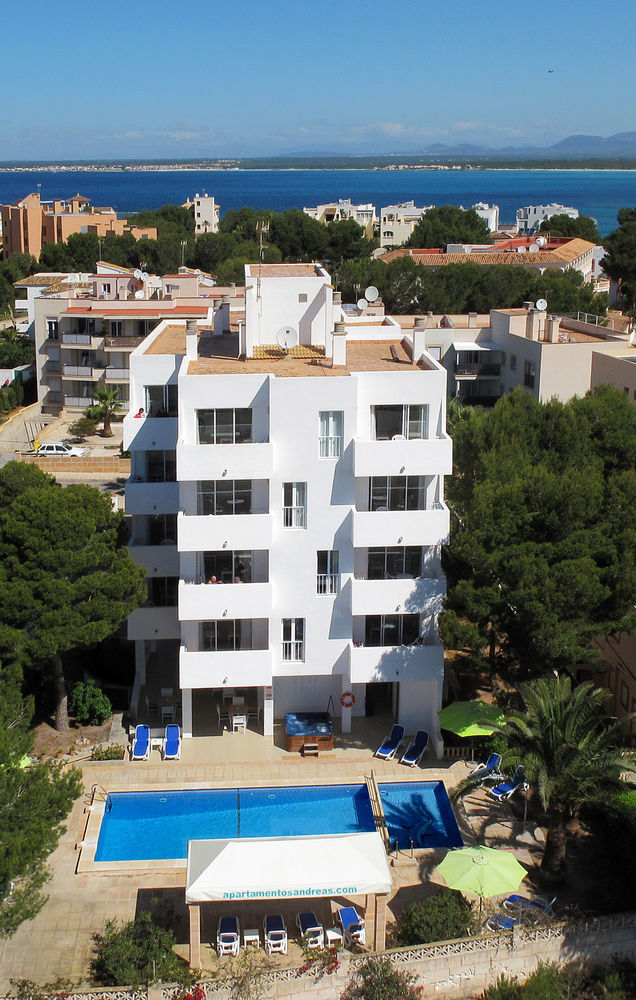 קולוניה סנט ג'ורדי Apartaments Andreas מראה חיצוני תמונה